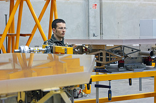 E-ELT Mirror Testing