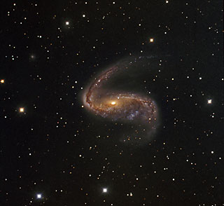 La Distorsionada Galaxia NGC 2442