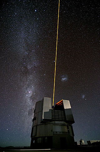 Der Komet und der Laser