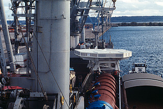 VLT mirror shipped to Chile