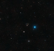 O meio circundante da galáxia vista de perfil NGC 1055