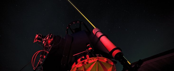 ESO's new compact laser guide star unit tested