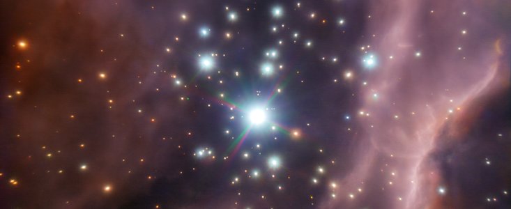 Jóia negligenciada do VLT: em torno da estrela massiva IRS2