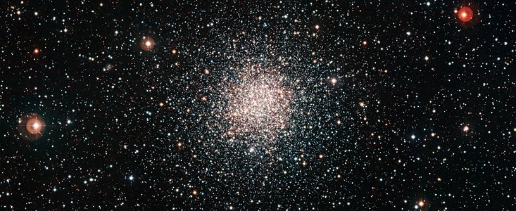 De bolvormige sterrenhoop NGC 6362
