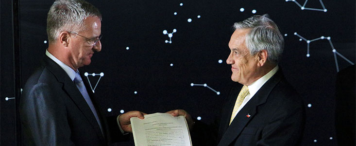 Chilen presidentti vierailee Paranalilla ja ilmoittaa alueluovutuksesta E-ELT -teleskooppia varten
