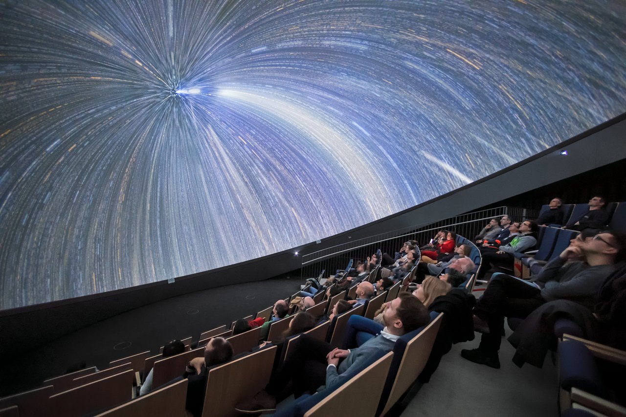 What is a planetarium, How to make planetarium, Planetarium museum, Planetarium projector