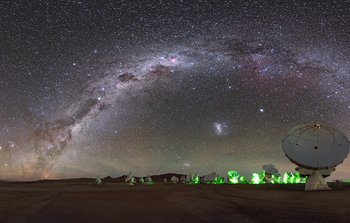 ESO wird Partner im größten bodengebundenen Astronomienetzwerk in Europa