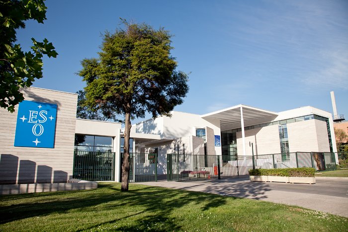 Welcome to ESO's premises in Santiago