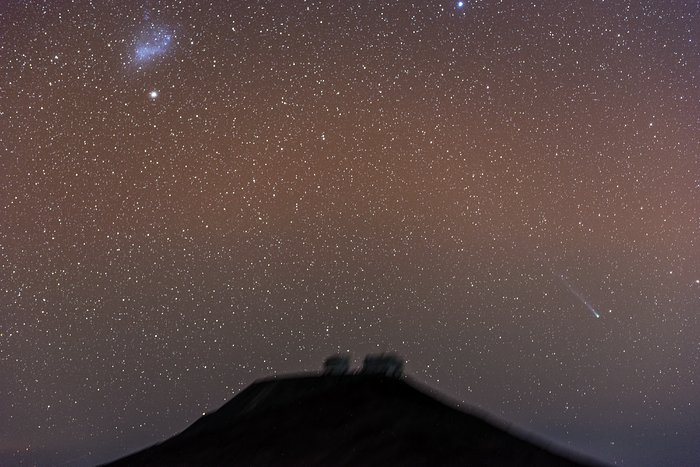 Comet streaks over Paranal