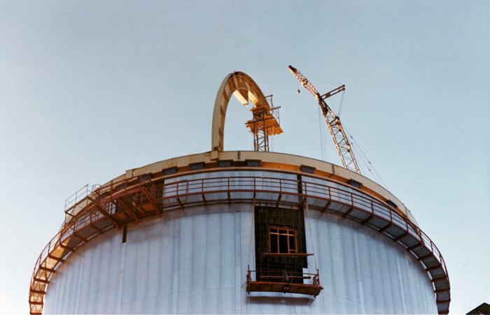 Dome construction for the ESO 3.6-metre telescope