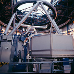 Ultraviolet and Visual Echelle Spectrograph (UVES)