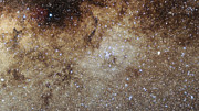 Zoomaten kirkkaaseen tähtijoukkoon Messier 7
