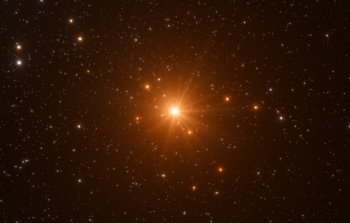ESOcast 96: Ultraviileä kääpiö ja seitsemän planeettaa