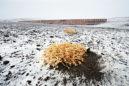 Unrecognisable Paranal Residencia
