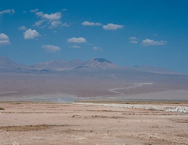 The way to the Chajnantor plateau