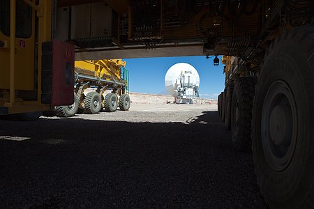 ALMA Antenna and Transporter