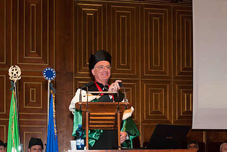 Tim de Zeeuw receives honorary degree from University of Padova