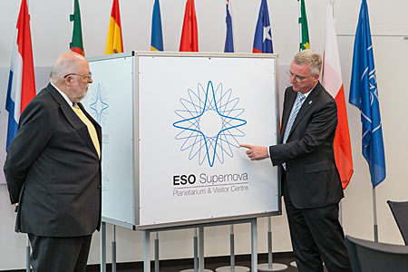 ESO Supernova logo unveiling