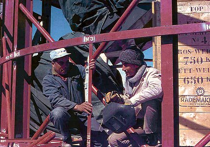 Assembling the ESO 1-metre telescope