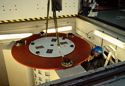 Beam Connector in the Mirror Maintenance Building