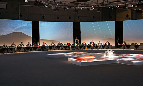 E-ELT model at CELAC-EU 2013