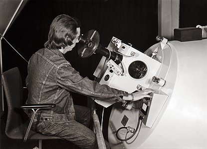 The Coudé Echelle Spectrometer on the ESO 1.52-metre telescope