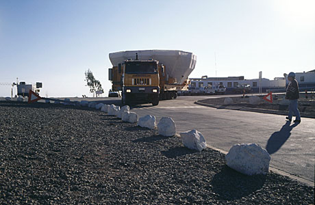 VLT Mirror Transport