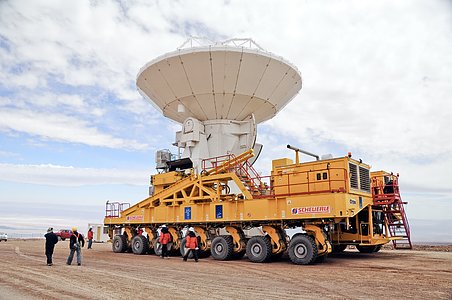An ALMA antenna en route to the plateau of Chajnantor for the first time