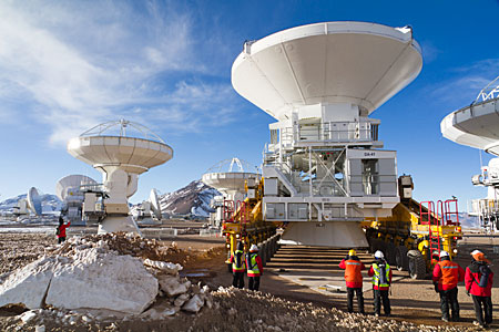 European ALMA antenna brings total on Chajnantor to 16
