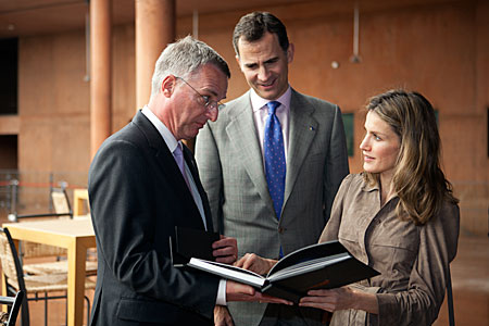 The Prince and Princess of Asturias during their visit to ESO's Paranal Observatory