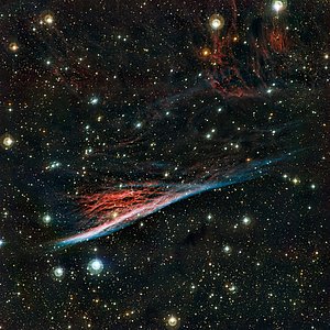 Der Bleistiftnebel, ein seltsam geformter Überrest einer gewaltigen Explosion