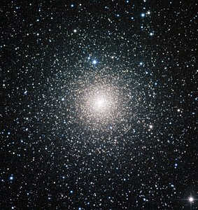 De bolvormige sterrenhoop NGC 6388, waargenomen door de Europese Zuidelijke Sterrenwacht
