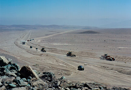 VLT M1 Convoy in the Desert