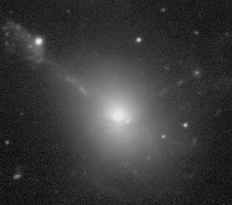 The VLT Records Faint Structures in Colliding Galaxies