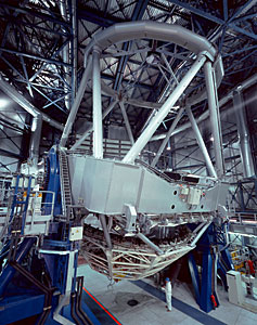 Wide-angle View of VLT UT1