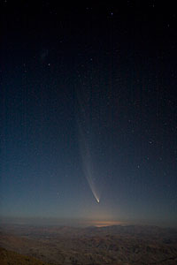 Comet McNaught over La Silla