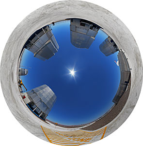 Paranal at midday