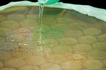 Acid bath
