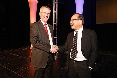 ESO DG with former Director of NRAO at AAS