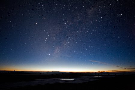 Sunrise at the VLT Platform