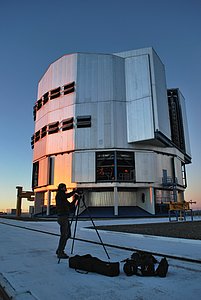 VLT Laser Guide Star poses for "Traveller" Magazine