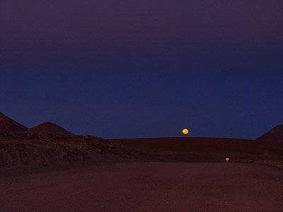 Moonset near Chajnantor
