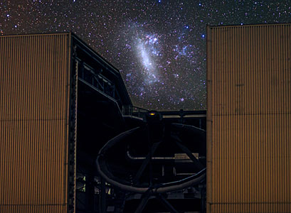 Large Magellanic Cloud Captured Between a Unit Telescope