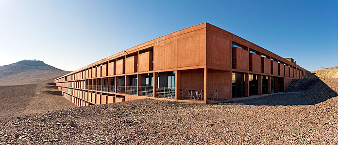 The Paranal Residencia