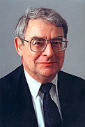 Riccardo Giacconi, ESO Director General