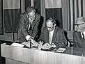 Contract signing between ESO and Interbeton
