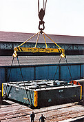Transporting the ESO 3.6-metre telescope's mirror