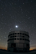 Iridium flare above Yepun