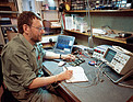 Testing fibre optic receivers for ALMA