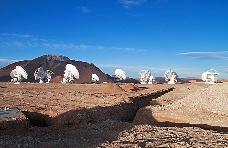 13 Antennas at the ALMA AOS